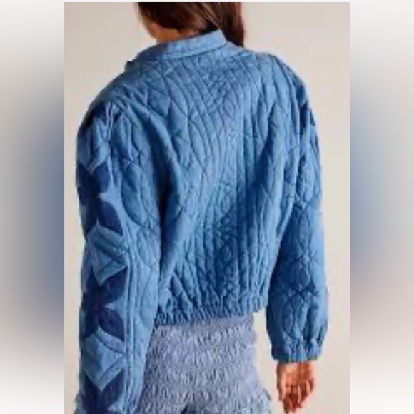 Free People Quinn Quilted Jacket Crop Boxy Star Appliqué Indigo Denim - Picture 3 of 5